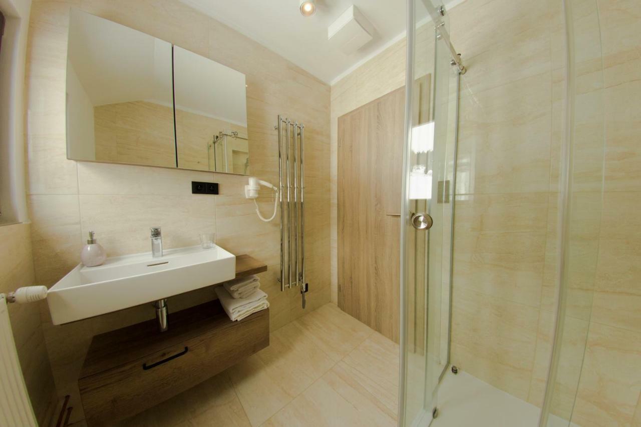 Praha Hotel 4*