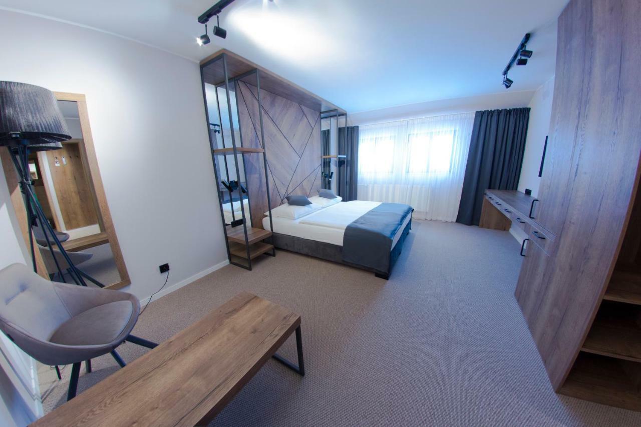 Hotel Praha 4*